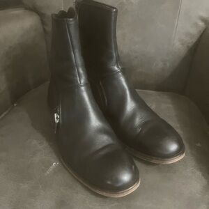 John Varvatos boots. Rare. Rocker twisted zipper